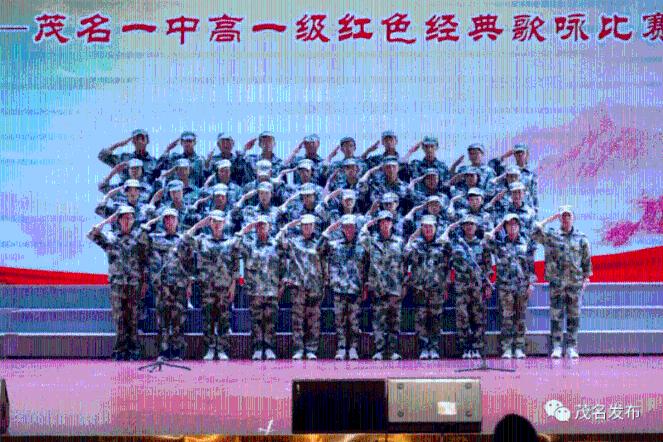 刚毕业入职场应该怎么和老同事相处呢？游戏画面